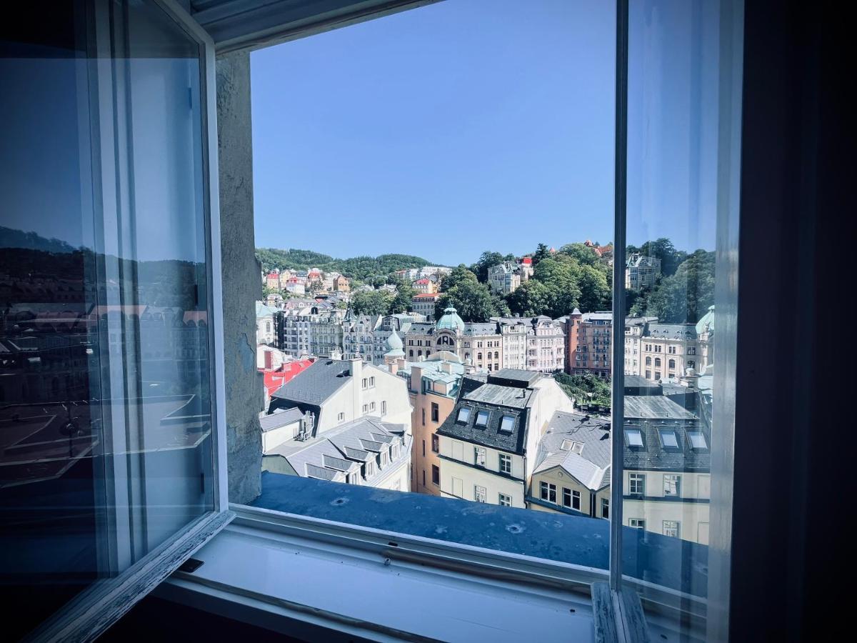 Bohemian City - Amazing View, Garage カルロヴィ・ヴァリ エクステリア 写真