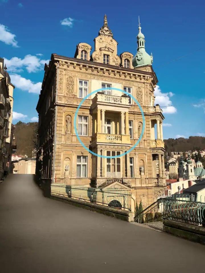 Bohemian City - Amazing View, Garage カルロヴィ・ヴァリ エクステリア 写真